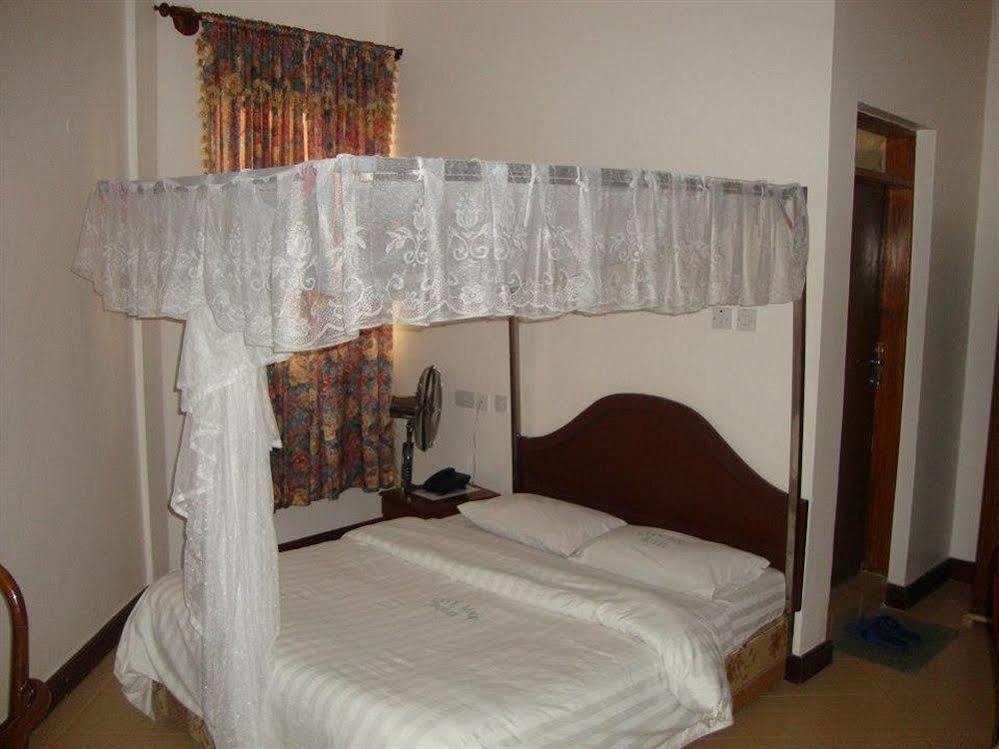 City Link Hotel Arusha Esterno foto